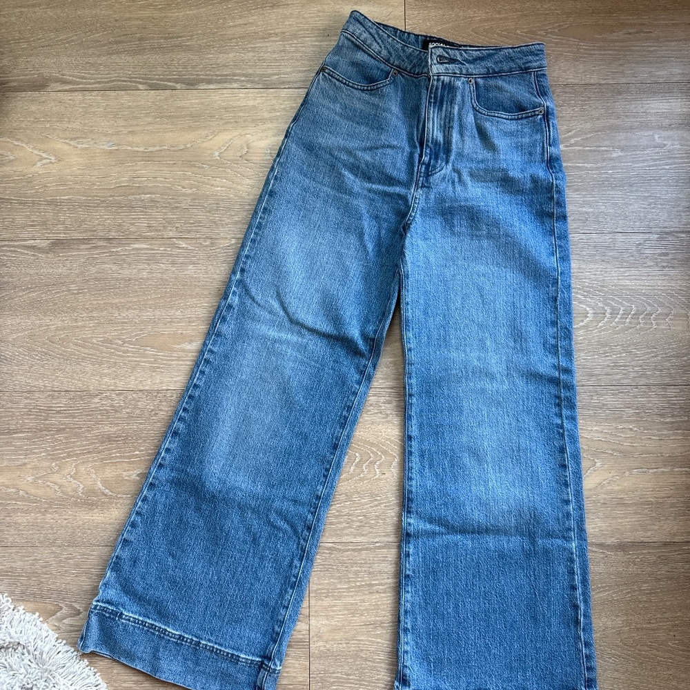 CUTE- flared denim